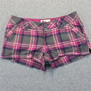 So junior size 3 pink plaid shorts